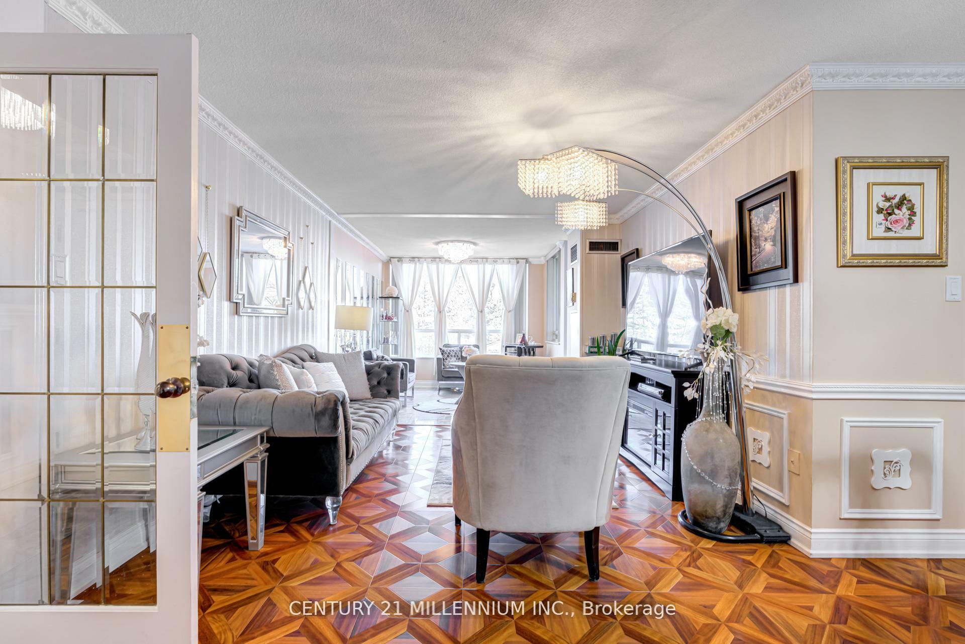 Property Photo: 20 Cherrytree Drive 208 ON L6Y 3V1