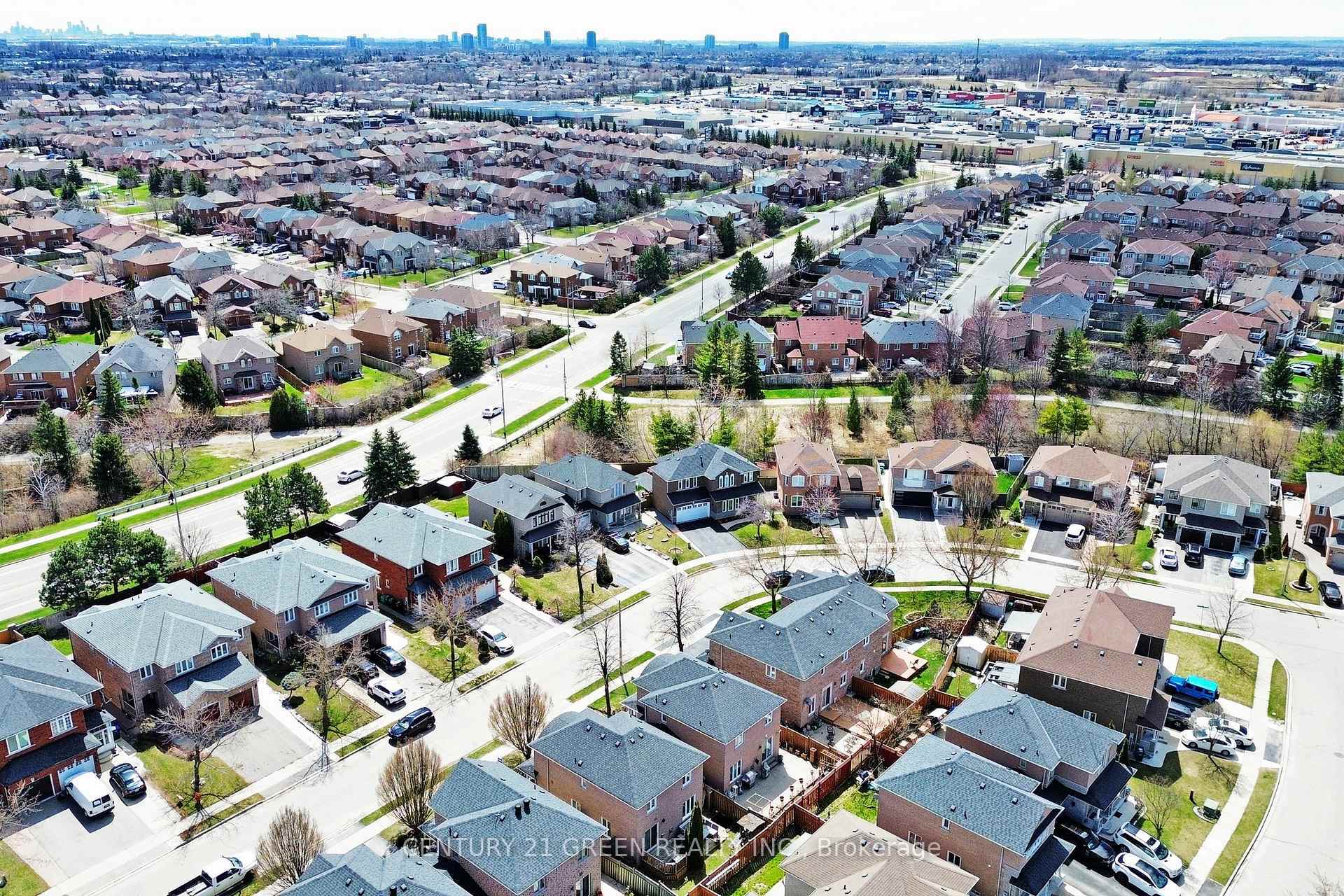 Property Photo: 26 Dolphin Song Crescent ON L6R 2A4