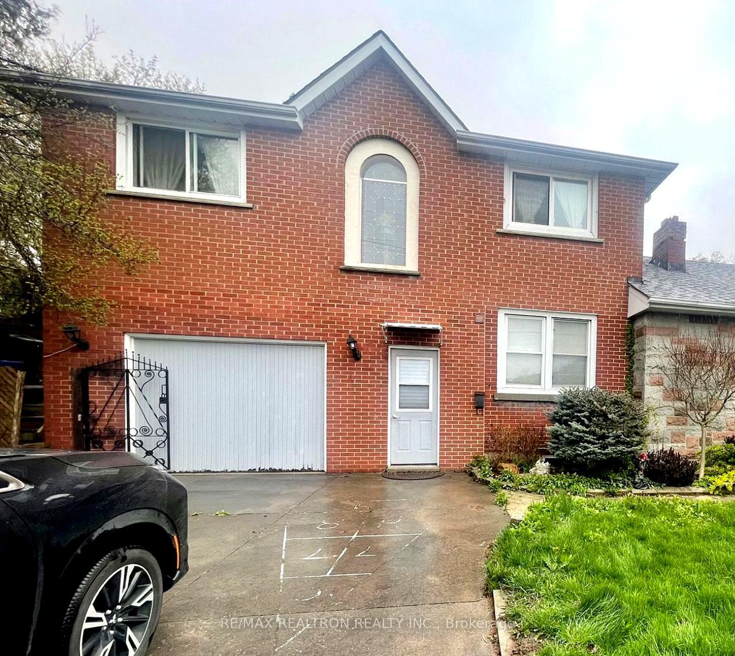 Property Photo: 2430 King Road ON L7B 1J7