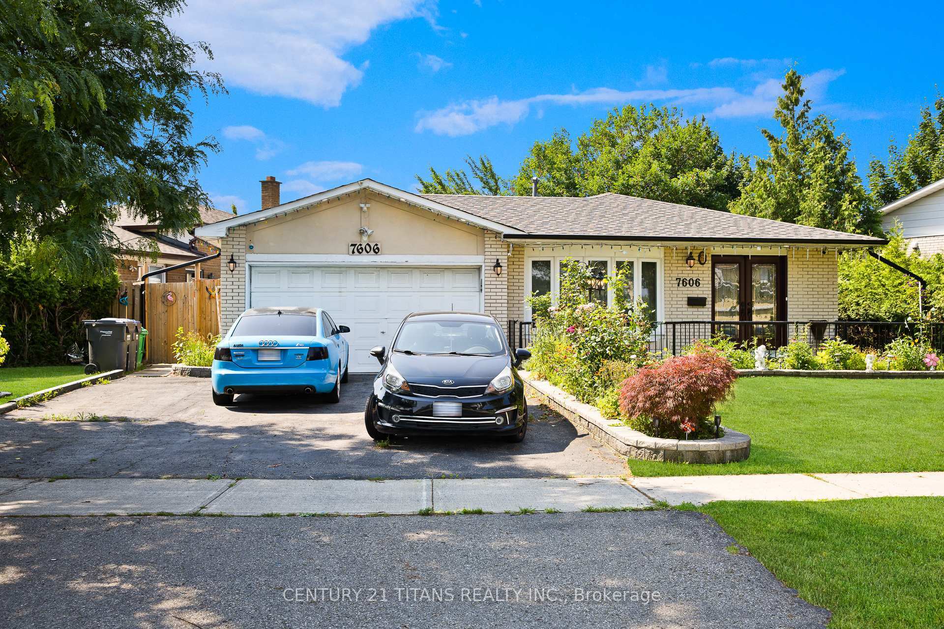 Photo de la propriété: 7606 Netherwood Road ON L4T 2P1