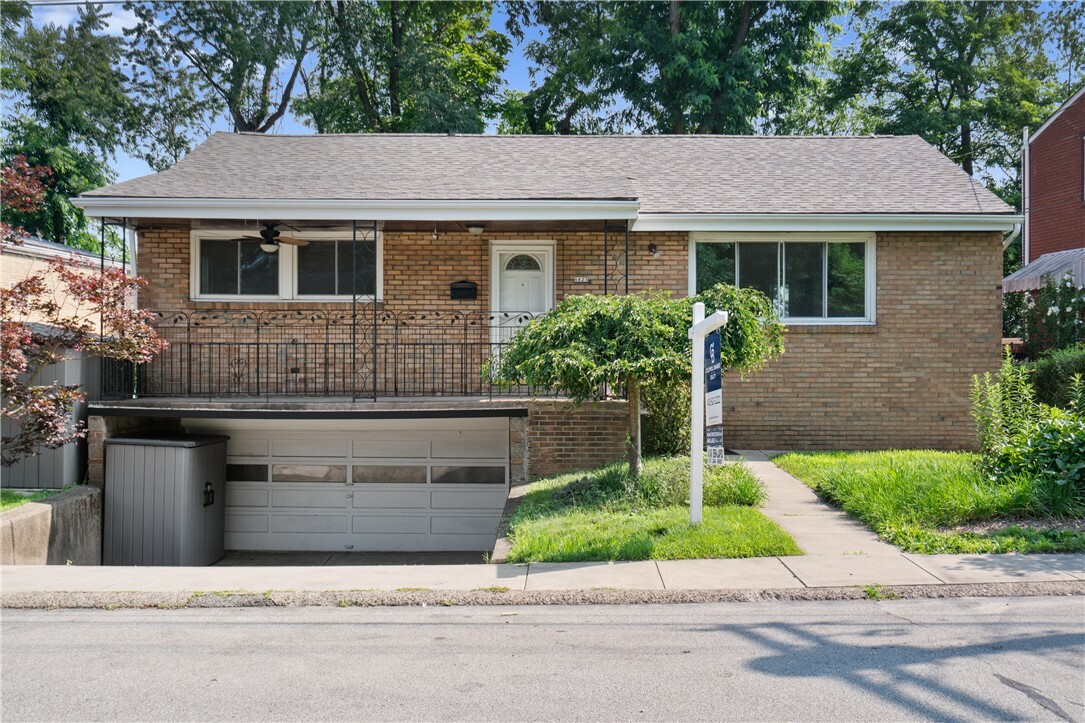 Property Photo: 6623 Rosemoor St PA 15217
