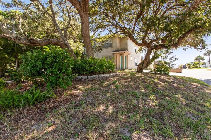 Property Photo: 2448B 1st Avenue FL 32034