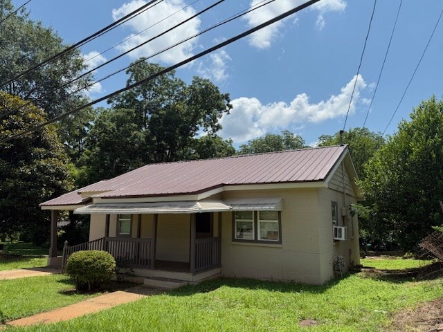 Property Photo: 119 Carter GA 31719