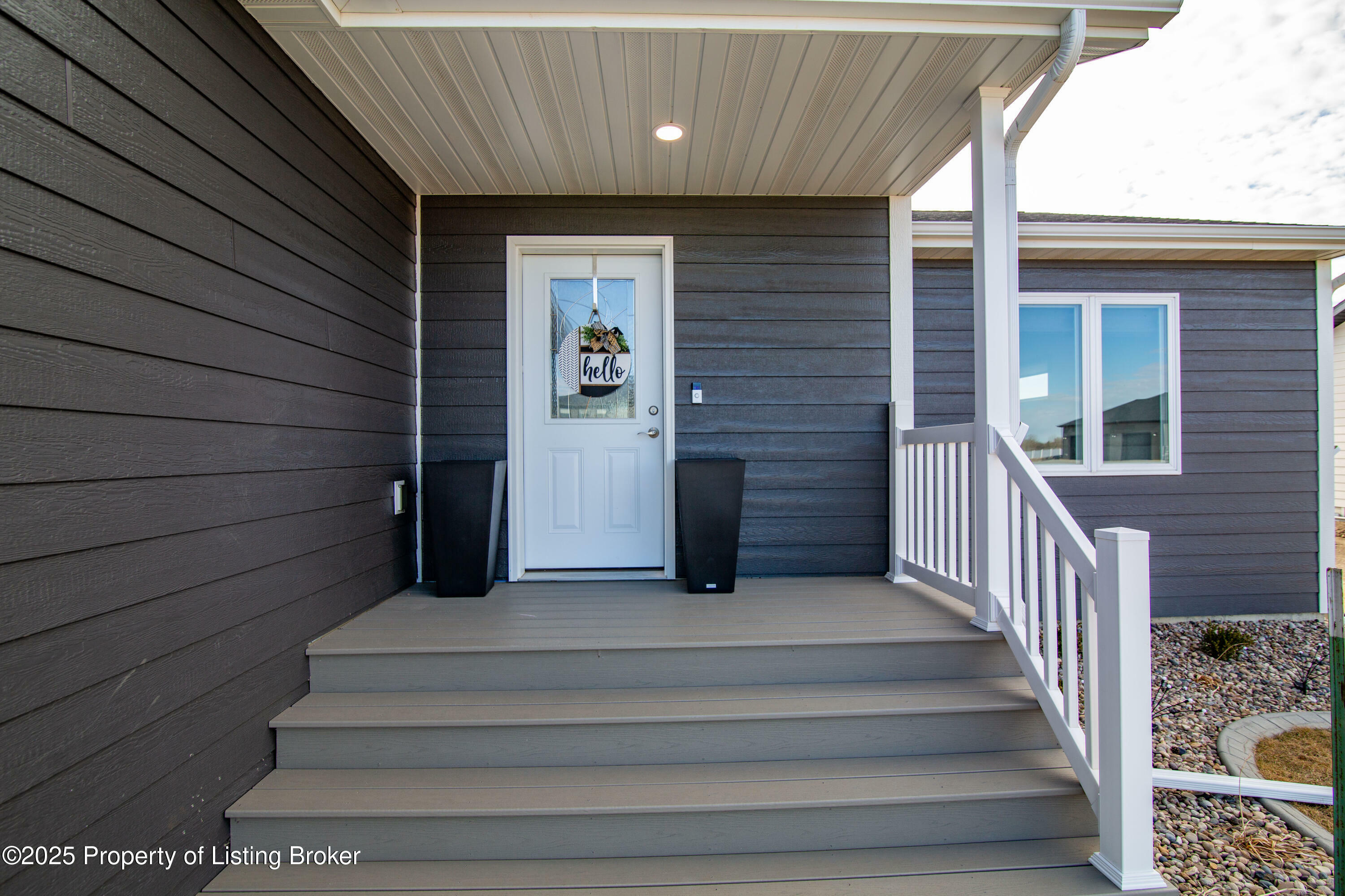 Property Photo: 574 River Drive ND 58601