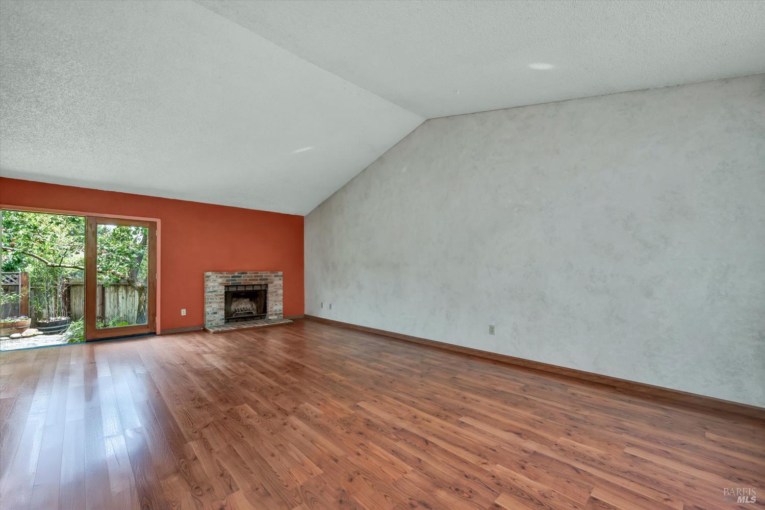 Property Photo: 800 Falcon Way CA 95448