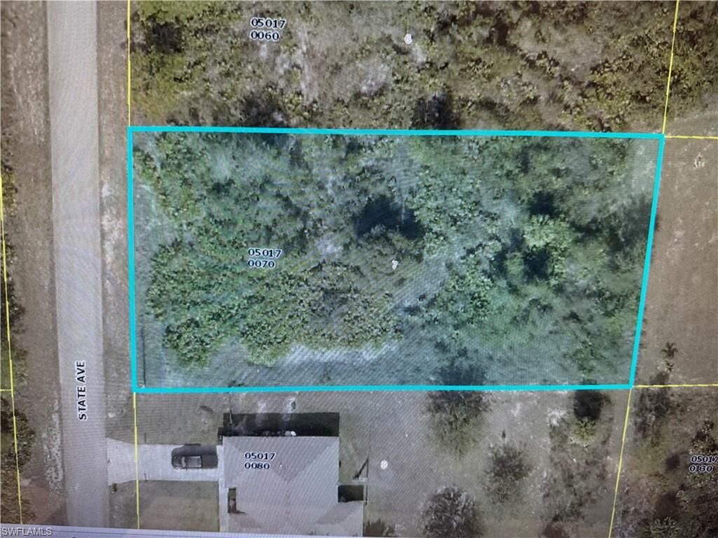 Property Photo:  1706 State Ave  FL 33972 