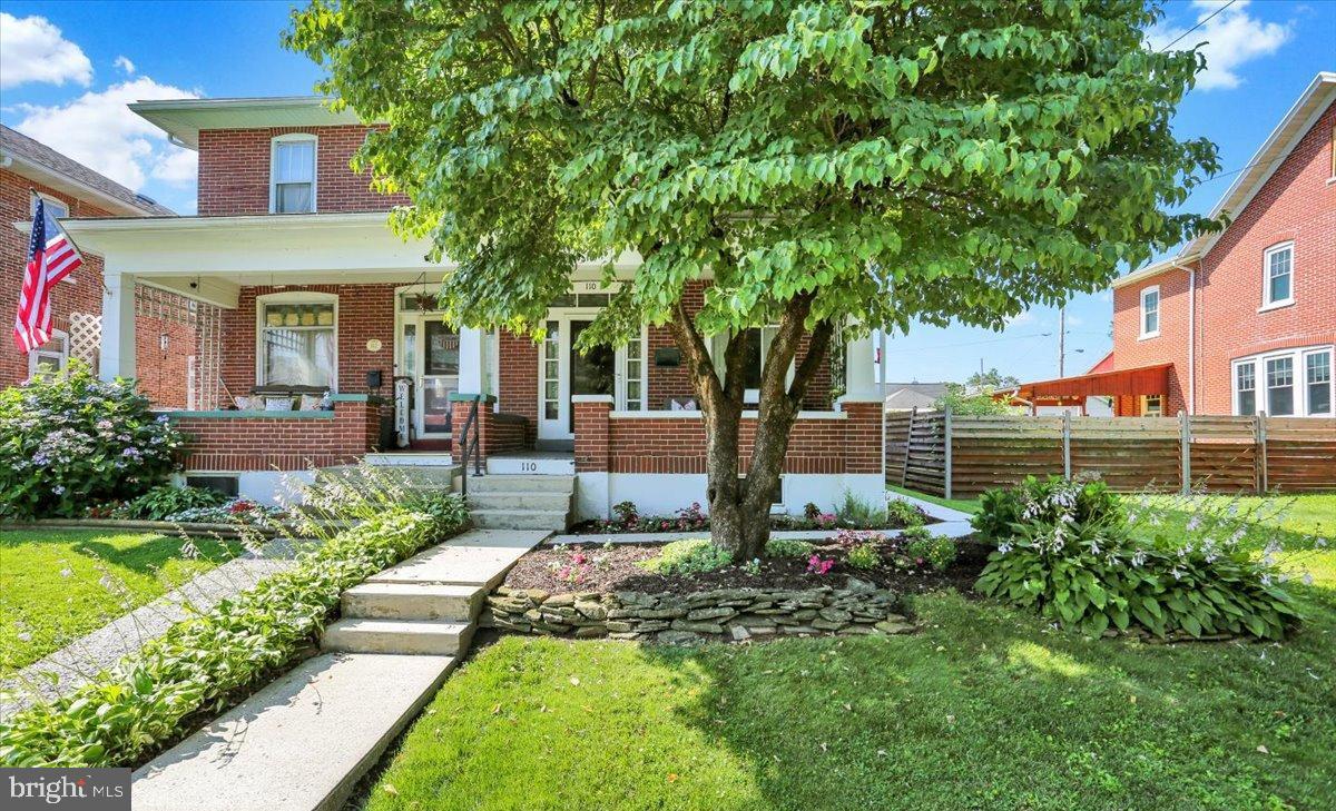 Property Photo:  110 E Smith Street  PA 19562 
