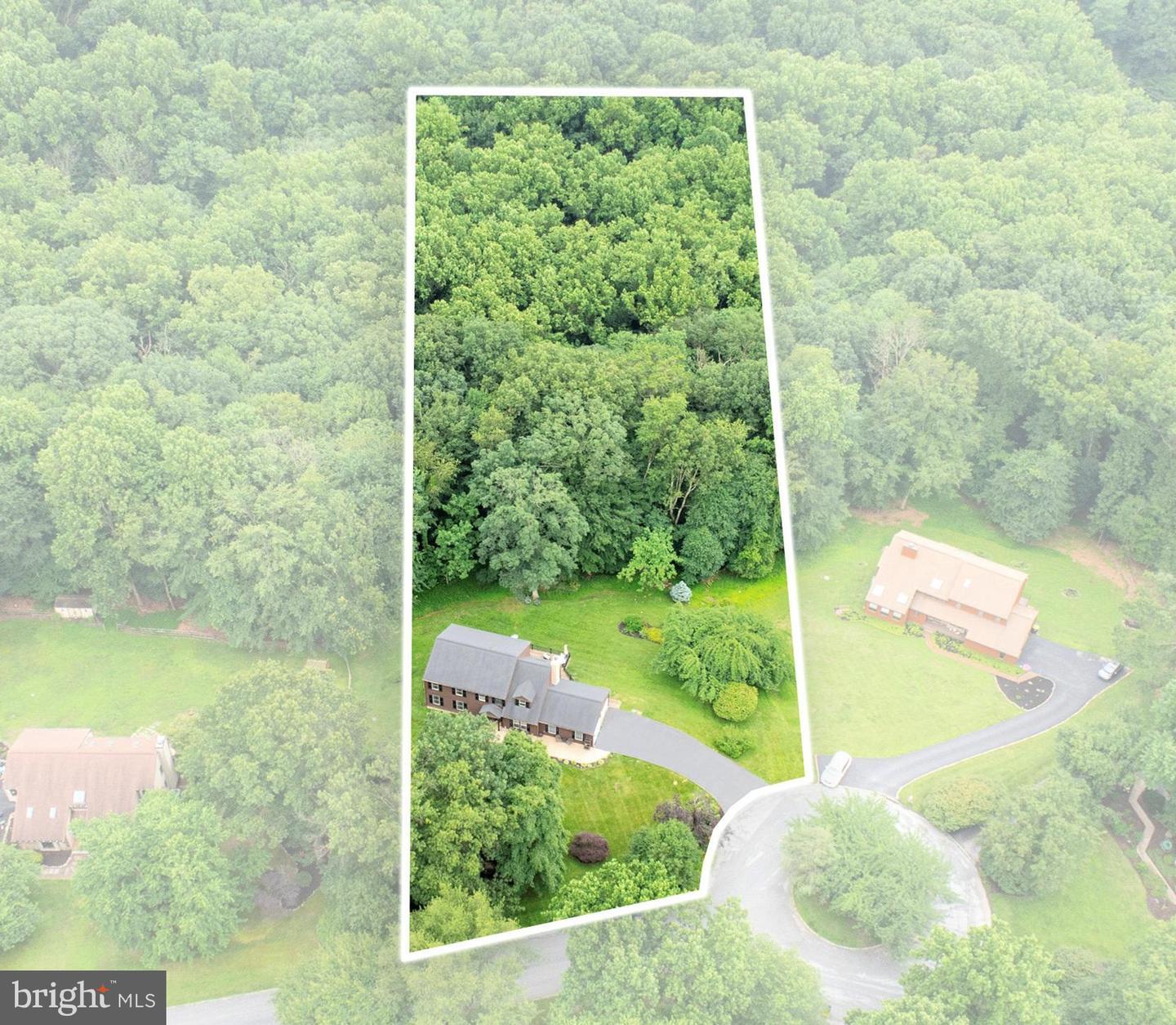 Property Photo:  1542 Canyon Drive  PA 19335 