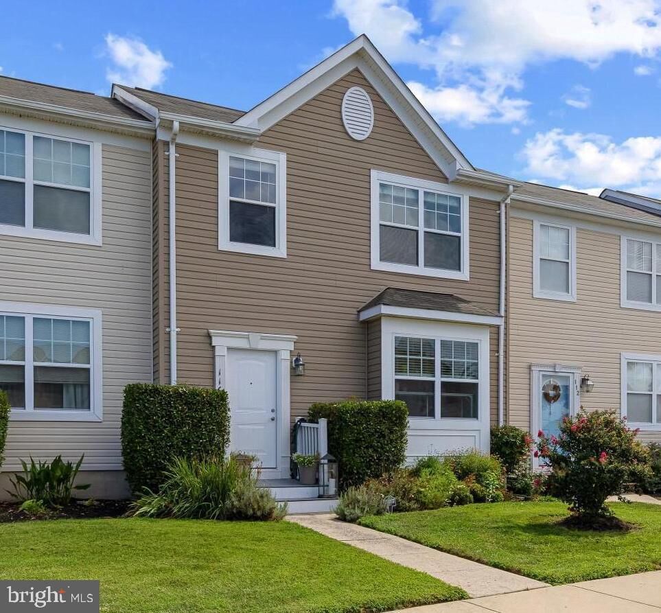 Property Photo:  116 Creekside Commons Court  MD 21666 