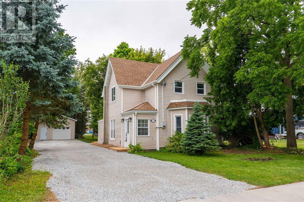 Property Photo: 2375 Boswell Street ON N0N 1B0