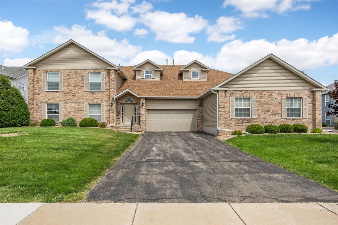 3110 Towne House Drive NE C  Cedar Rapids IA 52402 photo