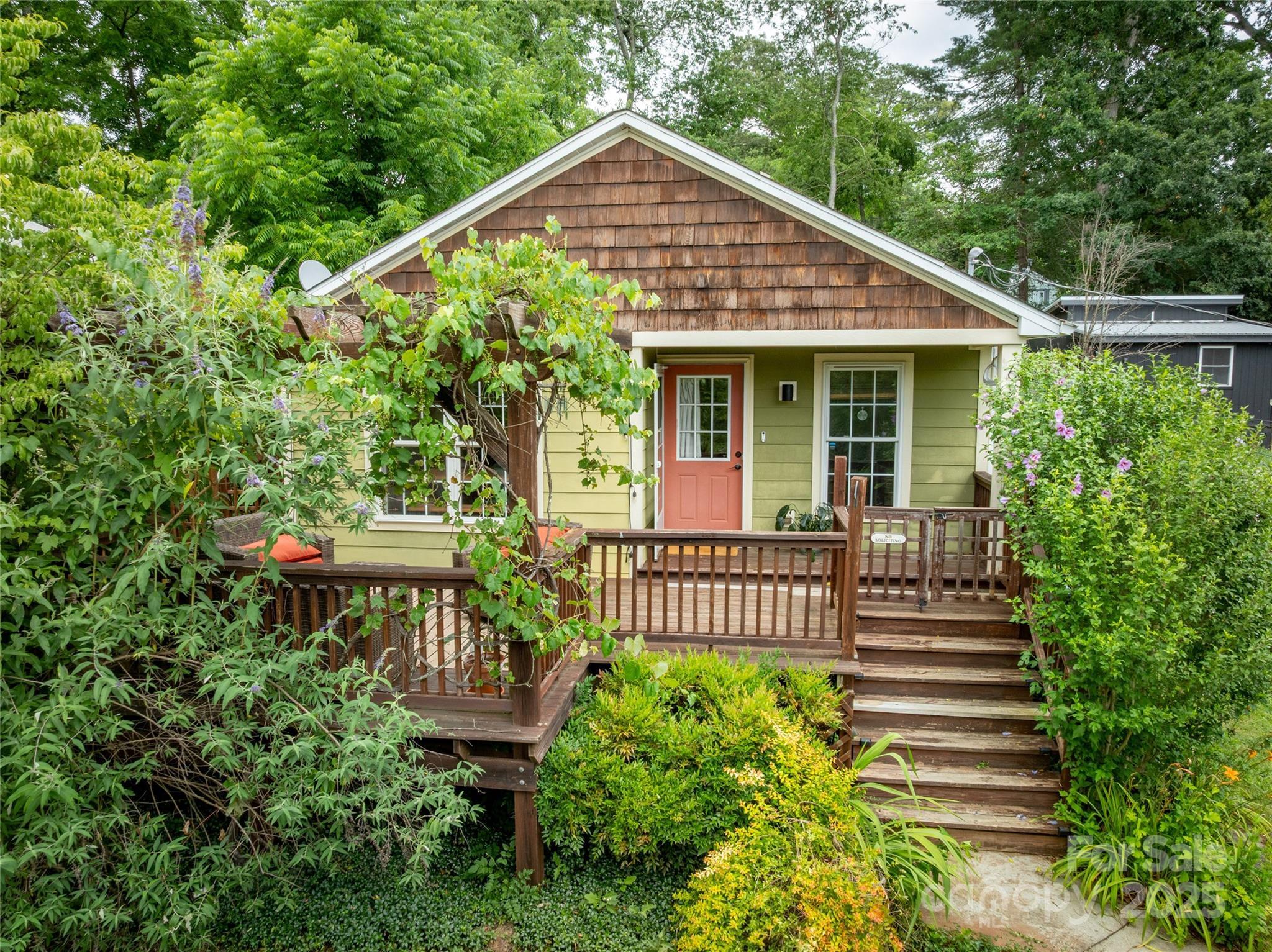 62 Rumbough Place  Asheville NC 28806 photo