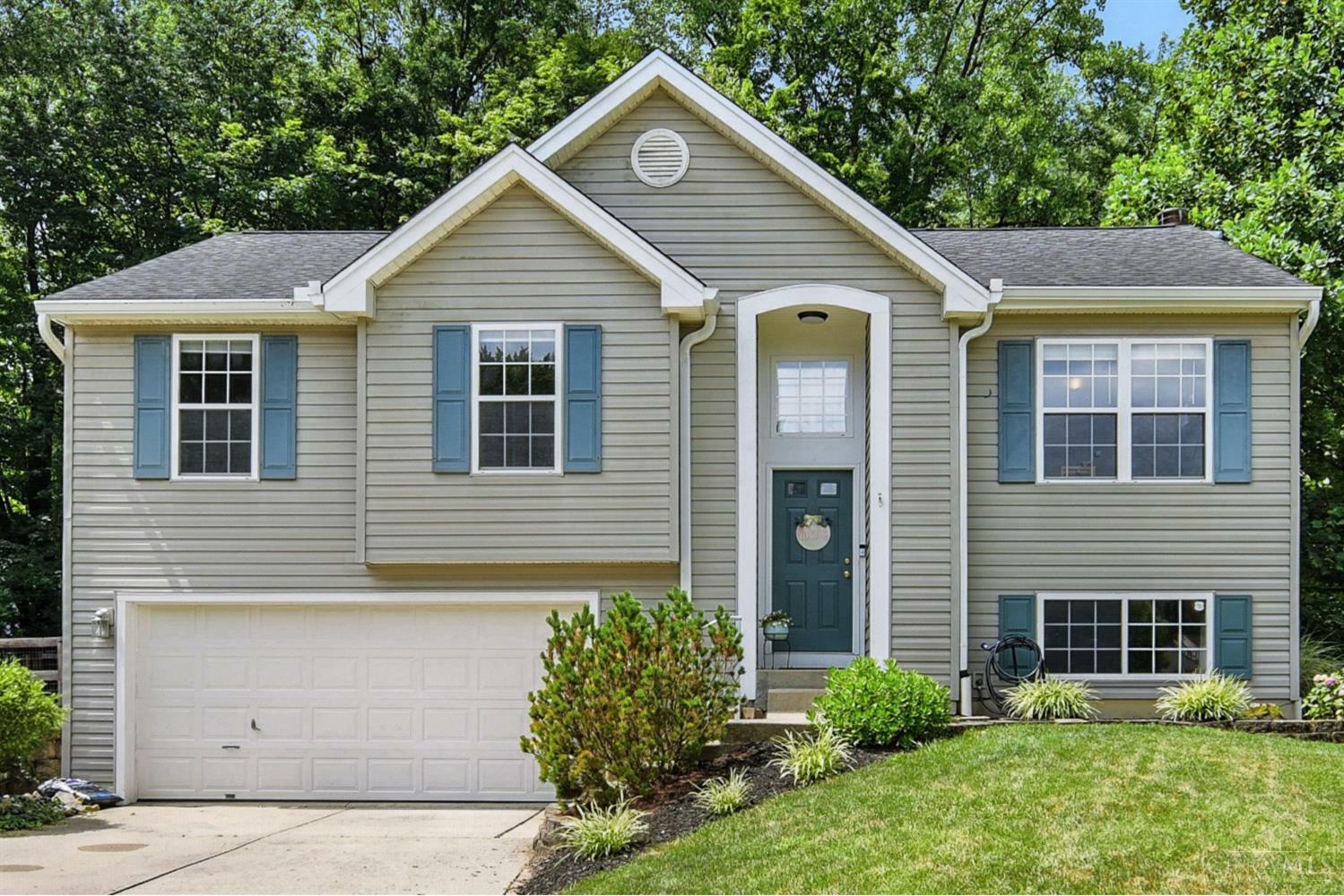 Property Photo: 3581 Creek Crossing OH 45102