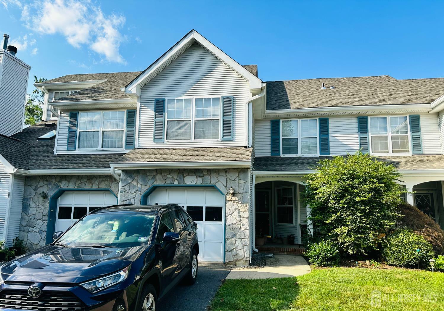 Property Photo: 91 Heather Court NJ 08852