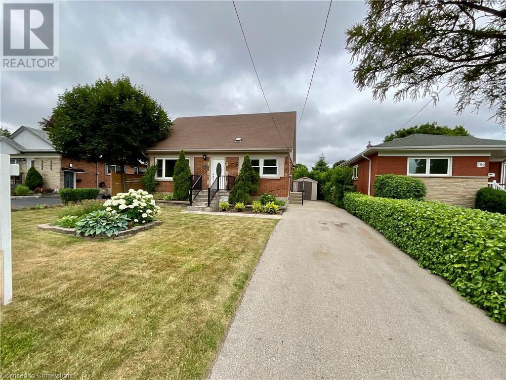 Photo de la propriété: 384 Upper Kenilworth Avenue ON L8T 4G5