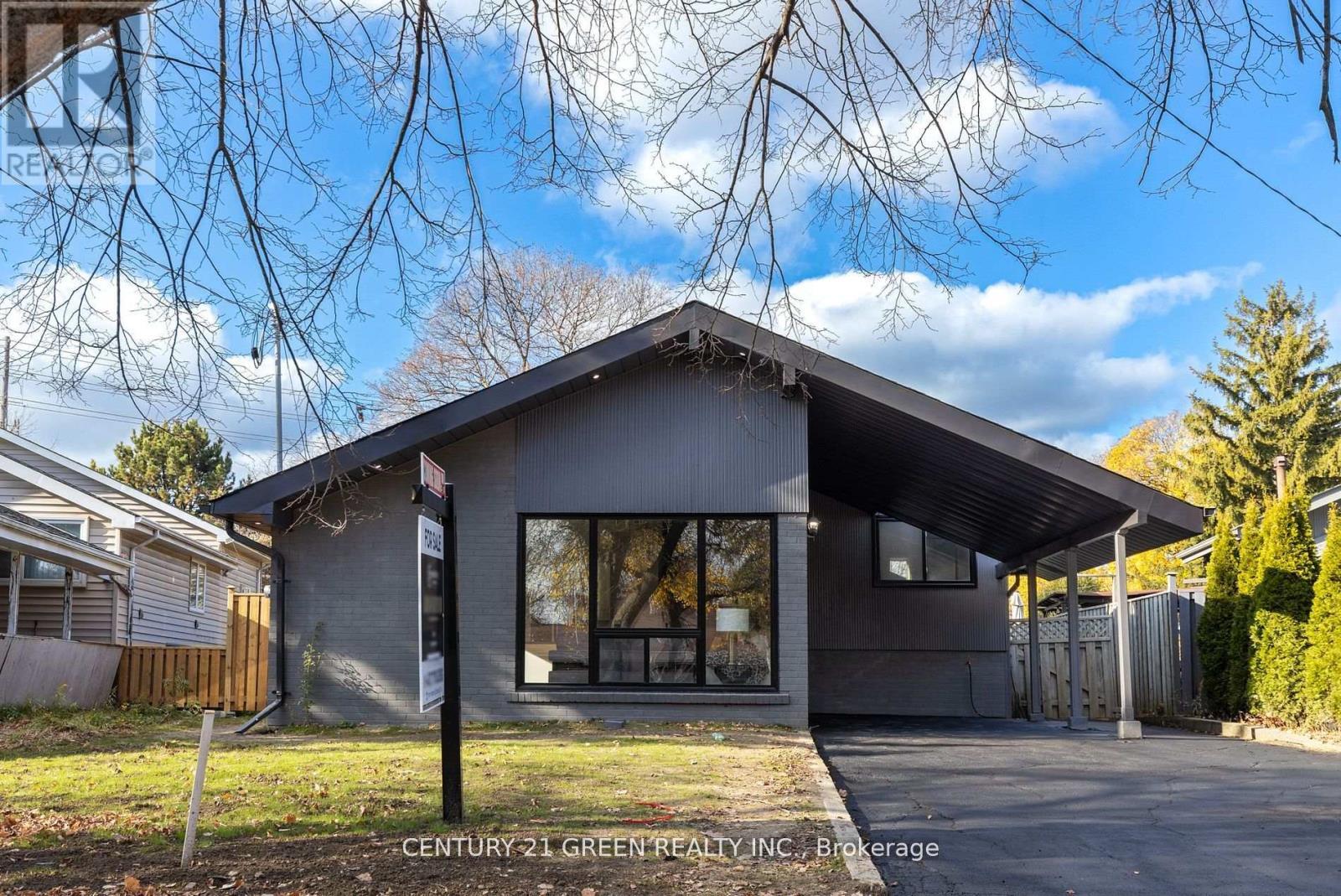 Property Photo: 32 Brookridge Drive Bsmt ON L6K 2E3
