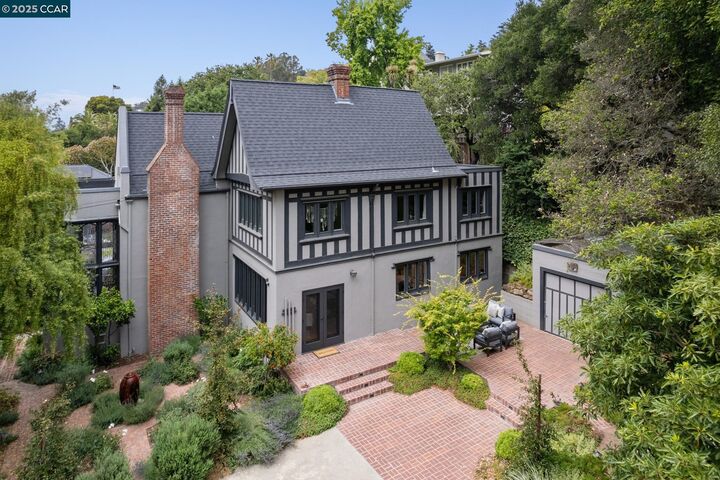 Property Photo: 91 Tunnel Rd CA 94705