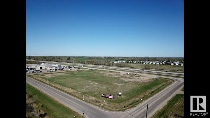 Property Photo:  4002 50 Street  AB T7Z 1L5 