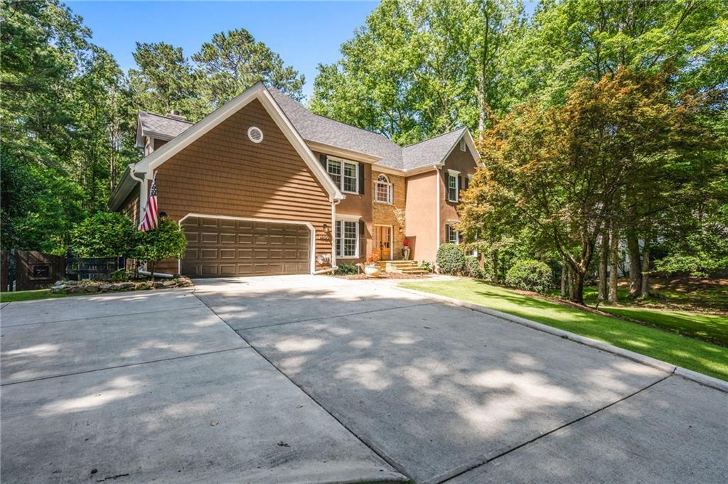 Property Photo: 14420 Wyndham Farms Drive GA 30004