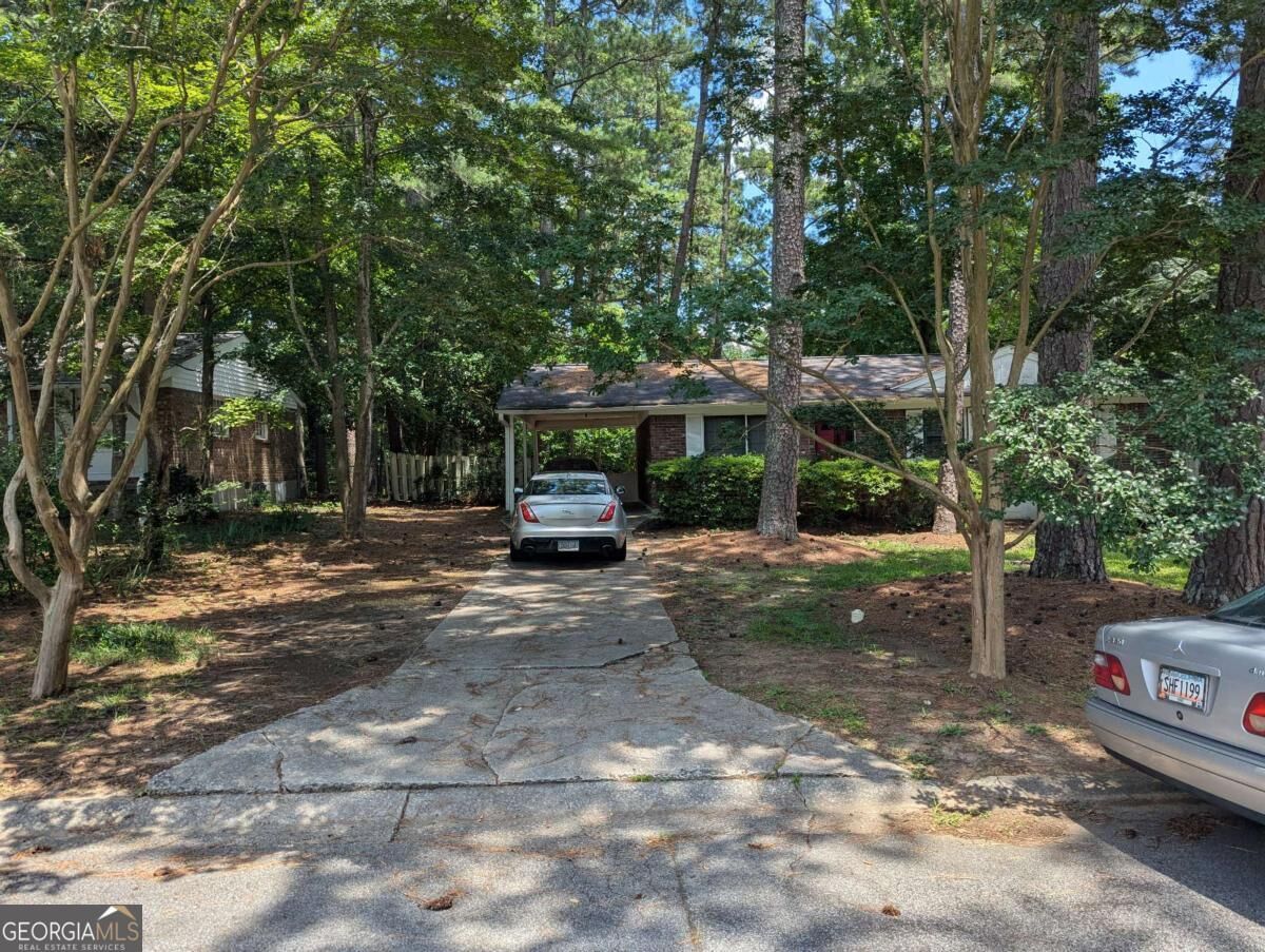 Property Photo: 4308 Sheppard Drive GA 30288