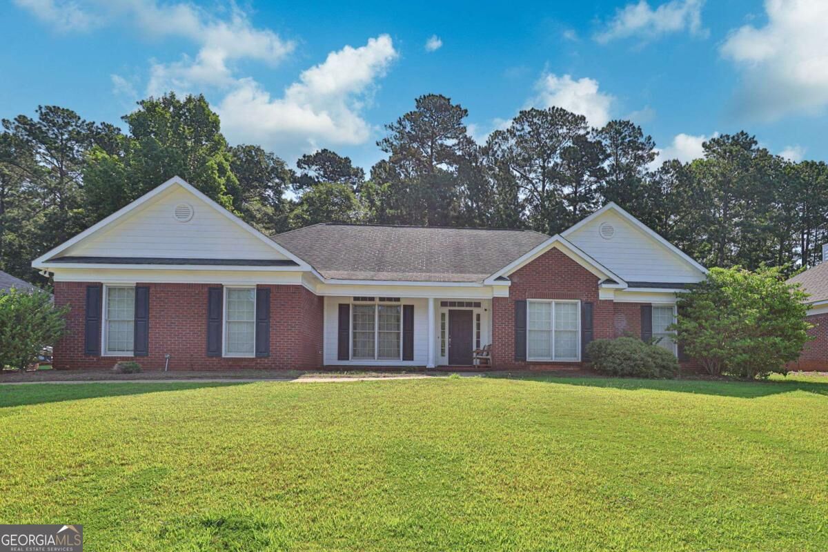 Property Photo: 4579 Carnoustie Lane GA 31909