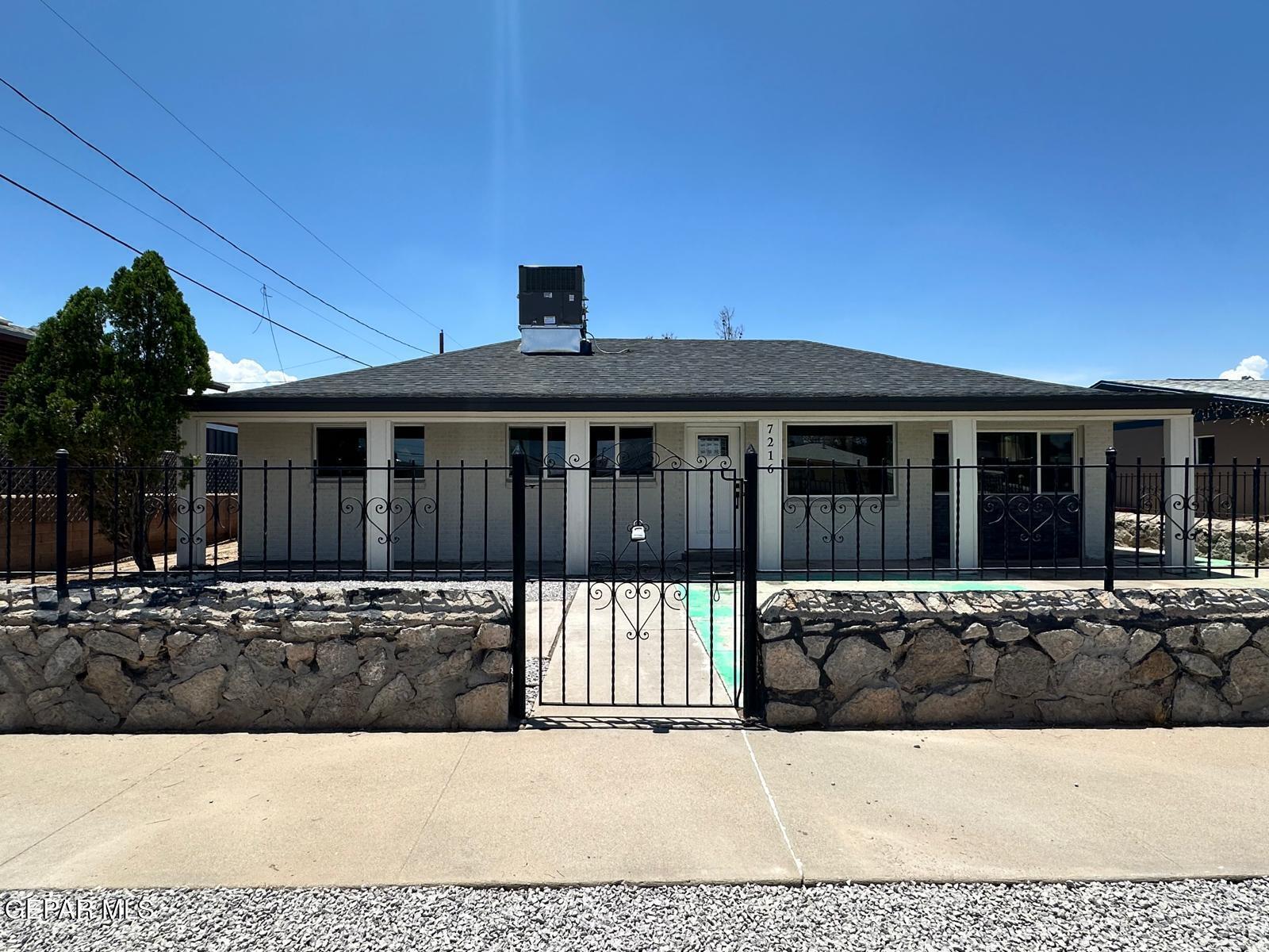 7216 Amethyst Road  El Paso TX 79915 photo