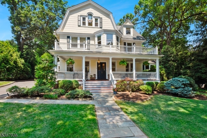 39 Oak Ridge Ave  Summit City NJ 07901 photo