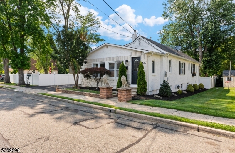 40 Highland St  East Brunswick Twp. NJ 08816 photo