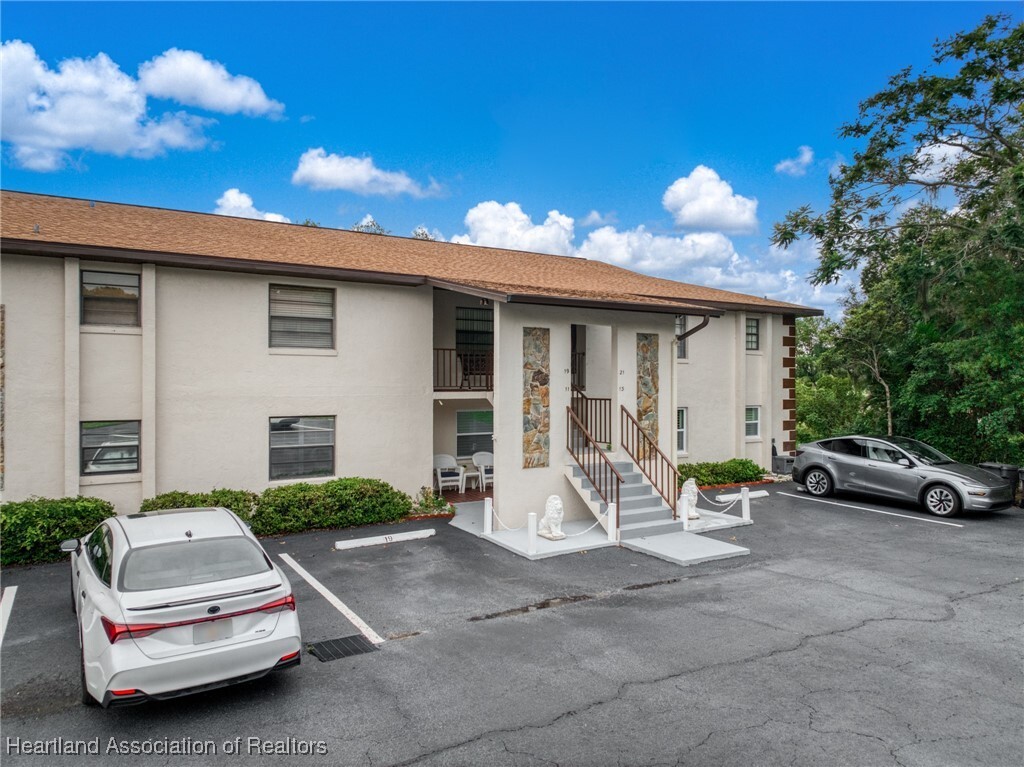 Property Photo: 19 A Miracle Avenue FL 33825