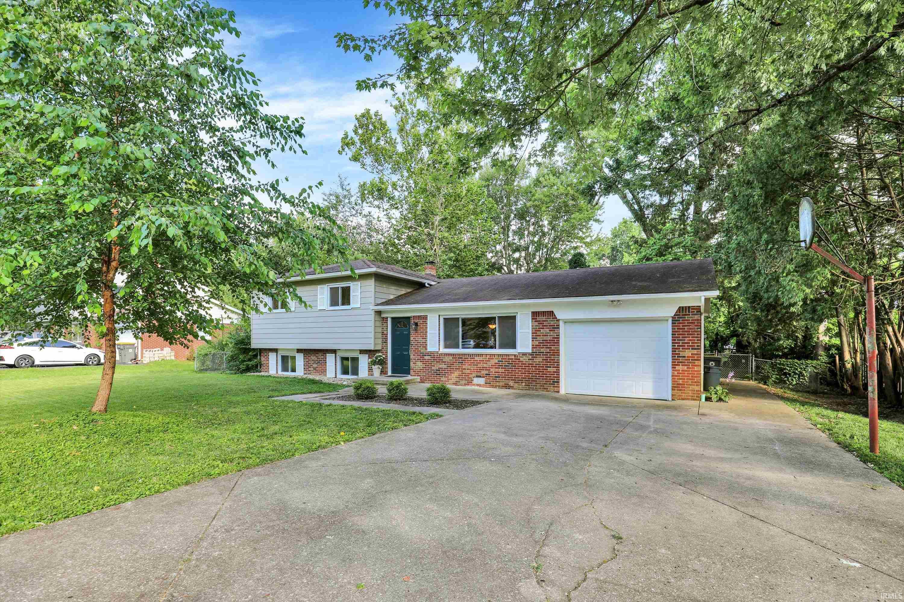 3508 E Morningside Drive  Bloomington IN 47408 photo