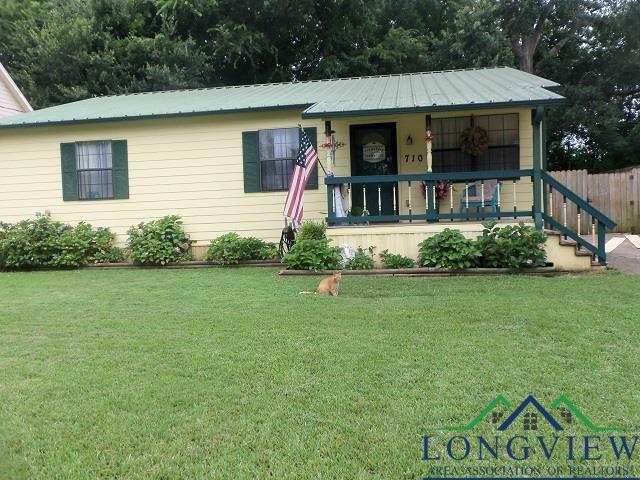 Property Photo: 710 Florey Street TX 75662