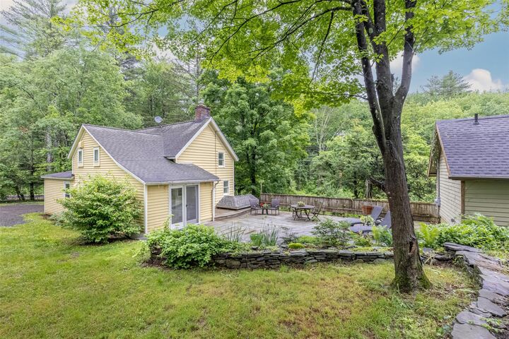 Property Photo: 571-575 County Route 2 NY 12404