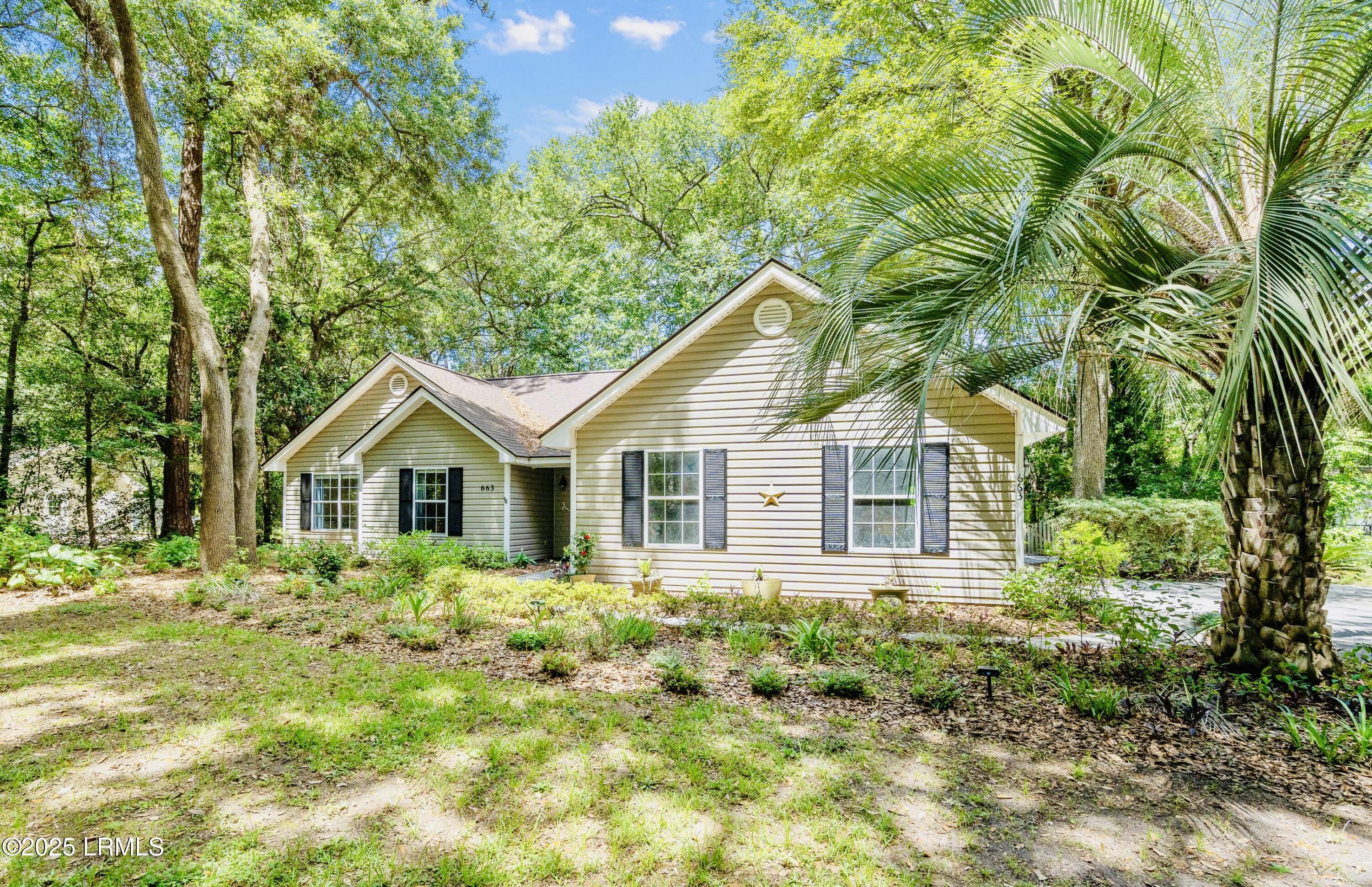 Property Photo: 663 Sams Point Road SC 29907
