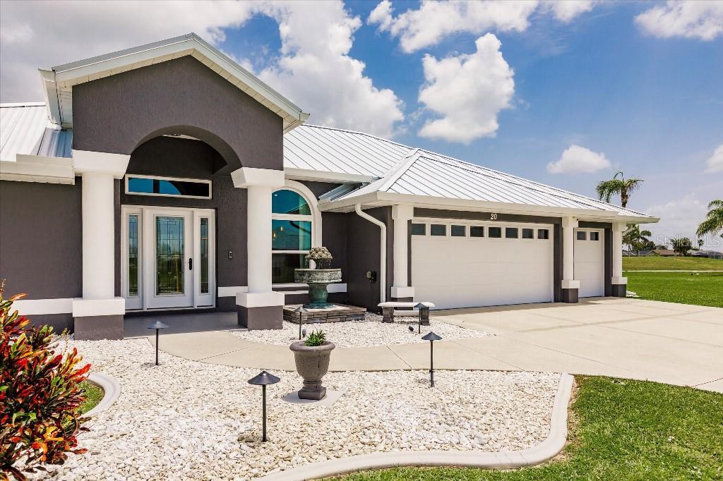 Property Photo: 20 Bunker Terrace FL 33947