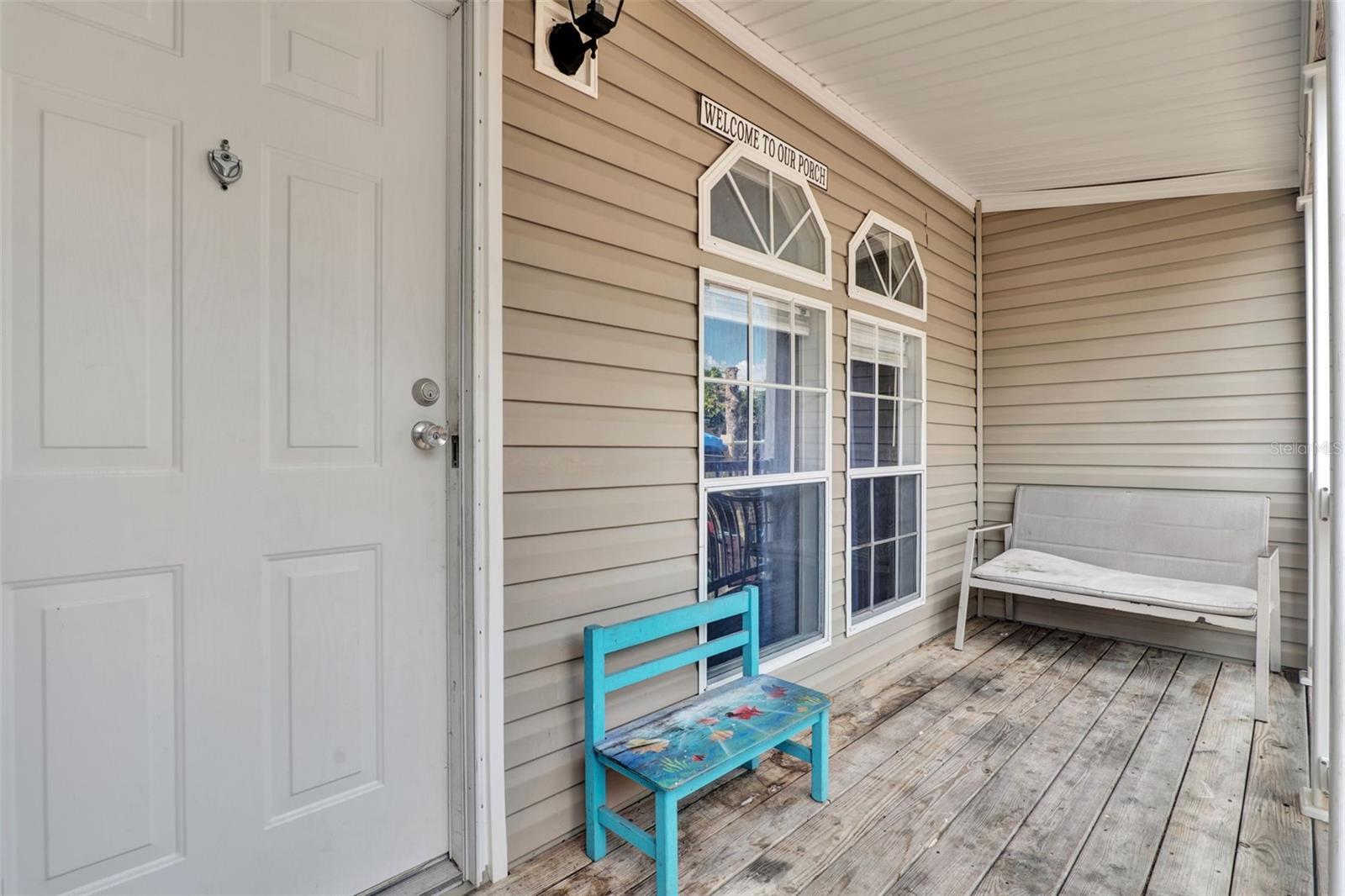 Property Photo: 4 Cayman Circle FL 32784