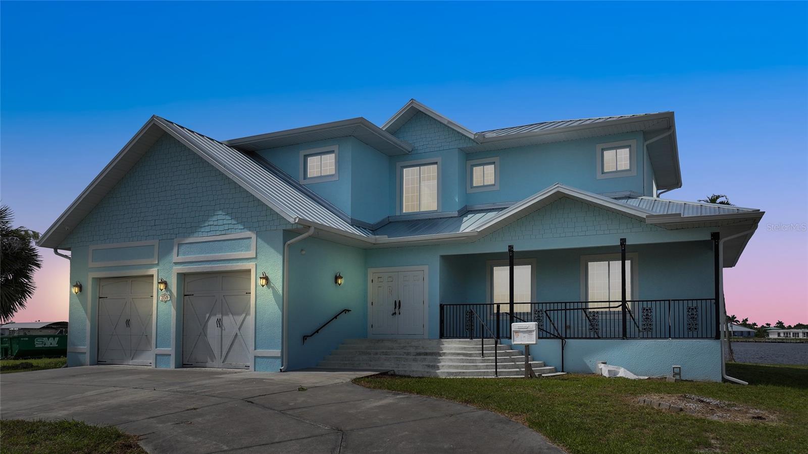 Property Photo:  21519 Edgewater Drive  FL 33952 