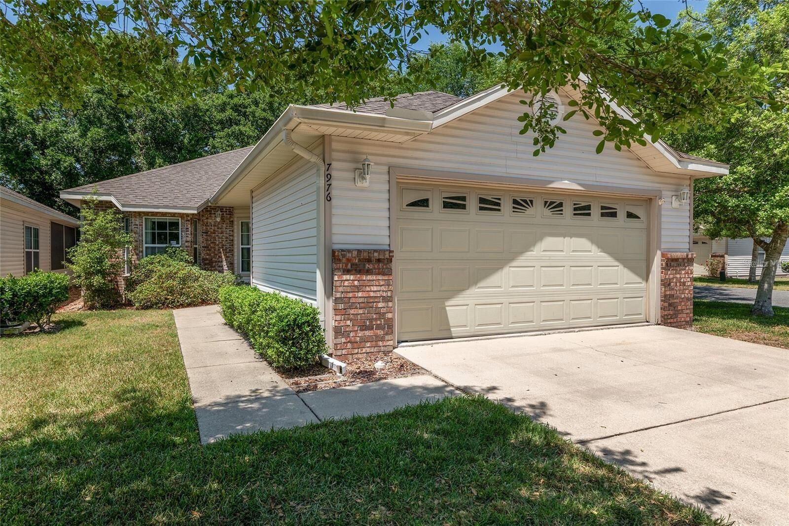 Property Photo:  7976 NW 48th Way  FL 32653 