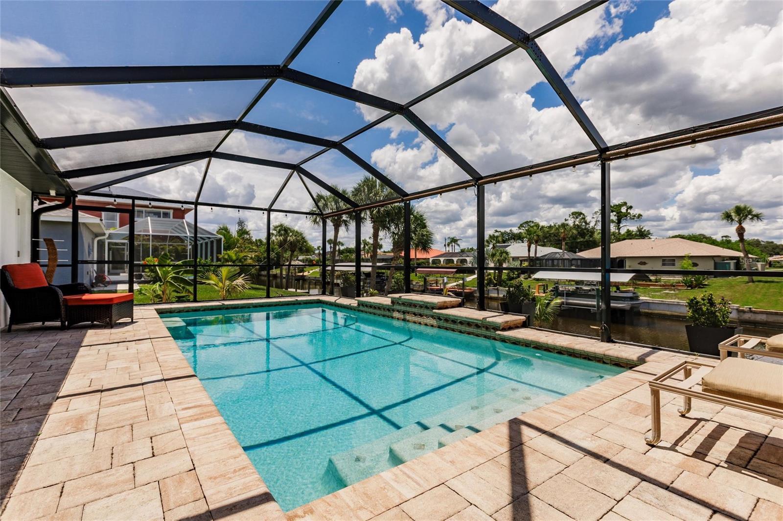 Property Photo:  