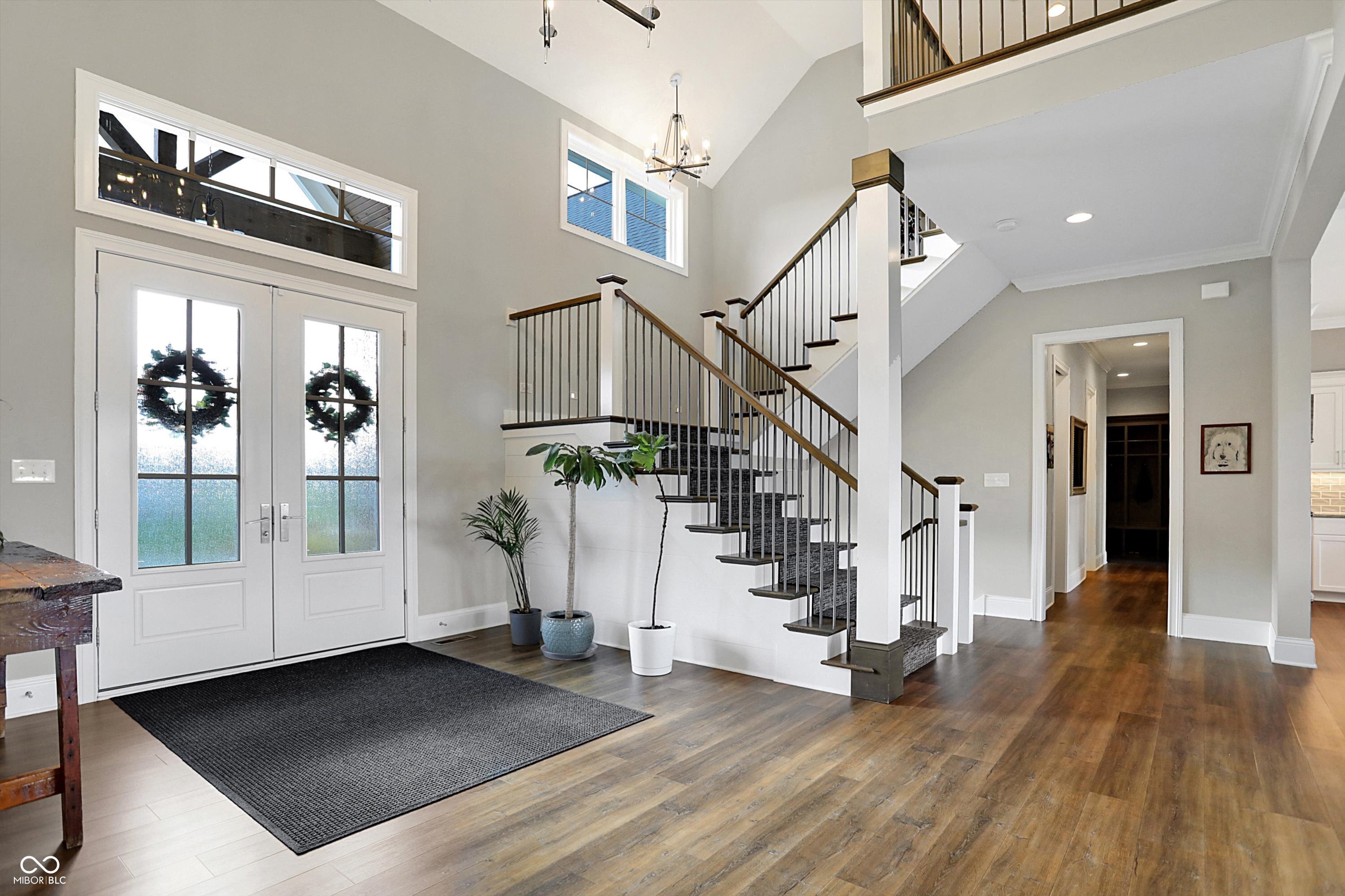 Property Photo: 500 Old Ashbury Road IN 46074