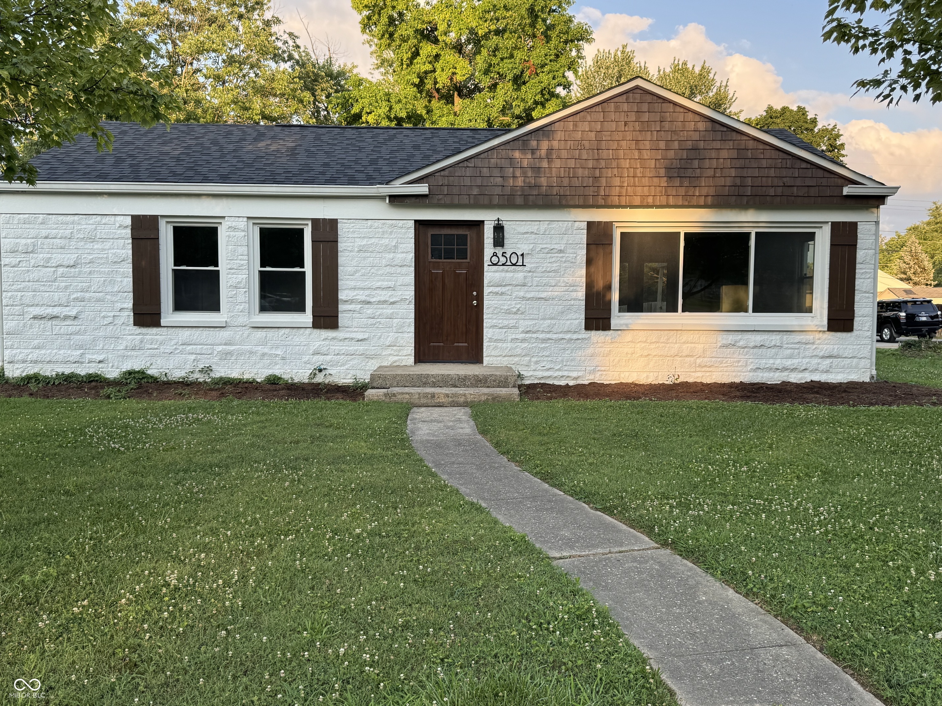 8501 Compton Street  Indianapolis IN 46240 photo
