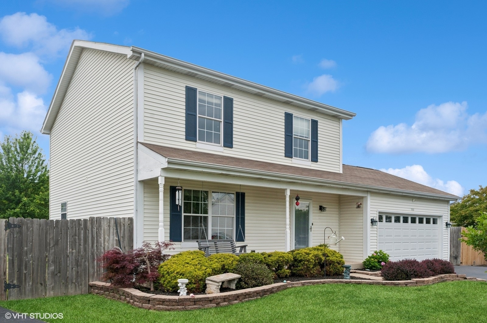 Property Photo: 1531 Southport Court IL 60099