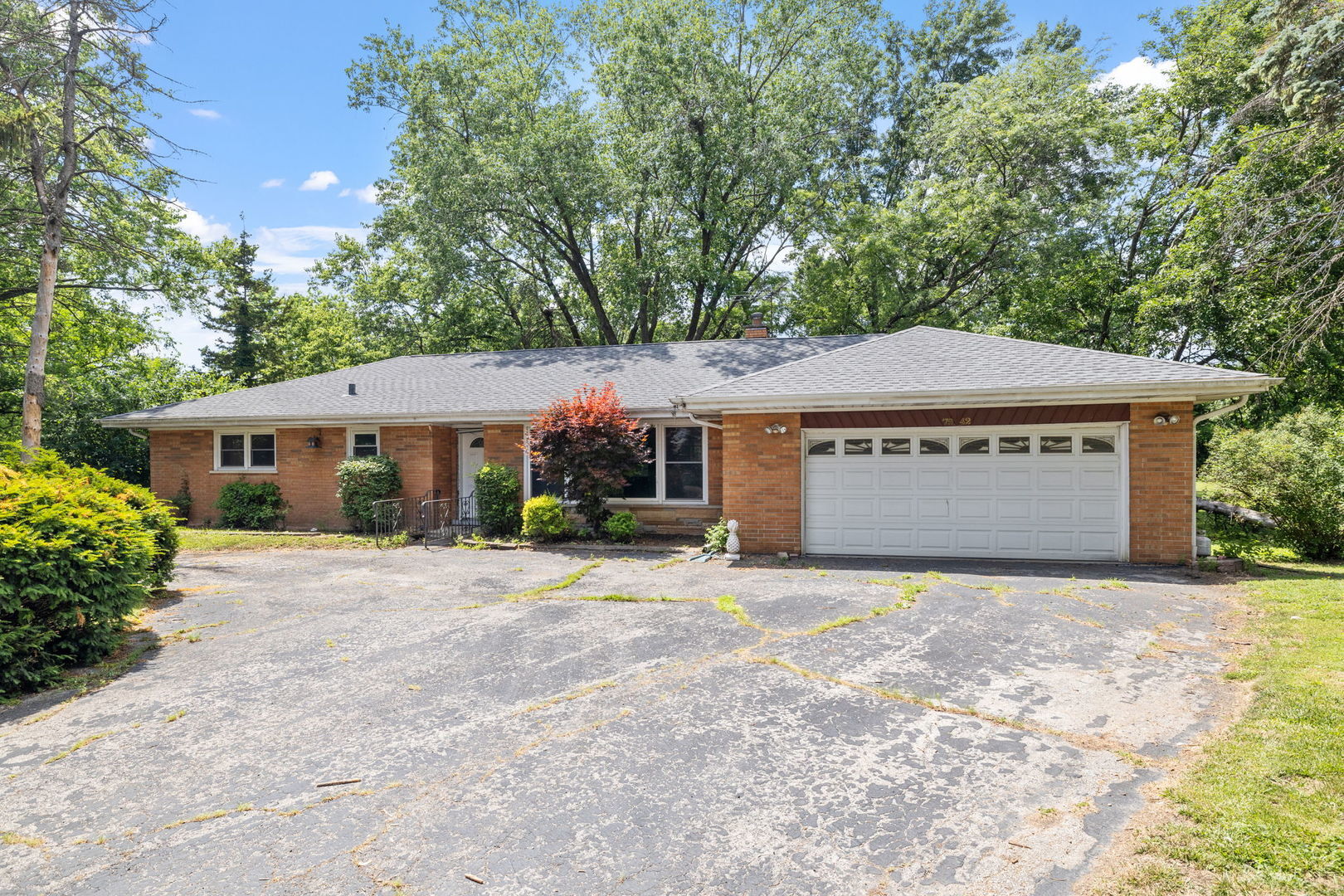 Property Photo:  7942 Tennessee Avenue  IL 60527 