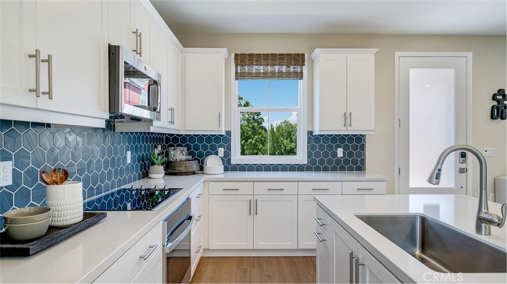 Property Photo:  2561 E Hyde Paseo  CA 91762 
