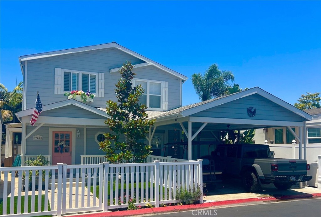 Property Photo:  201 Tremont Drive  CA 92660 