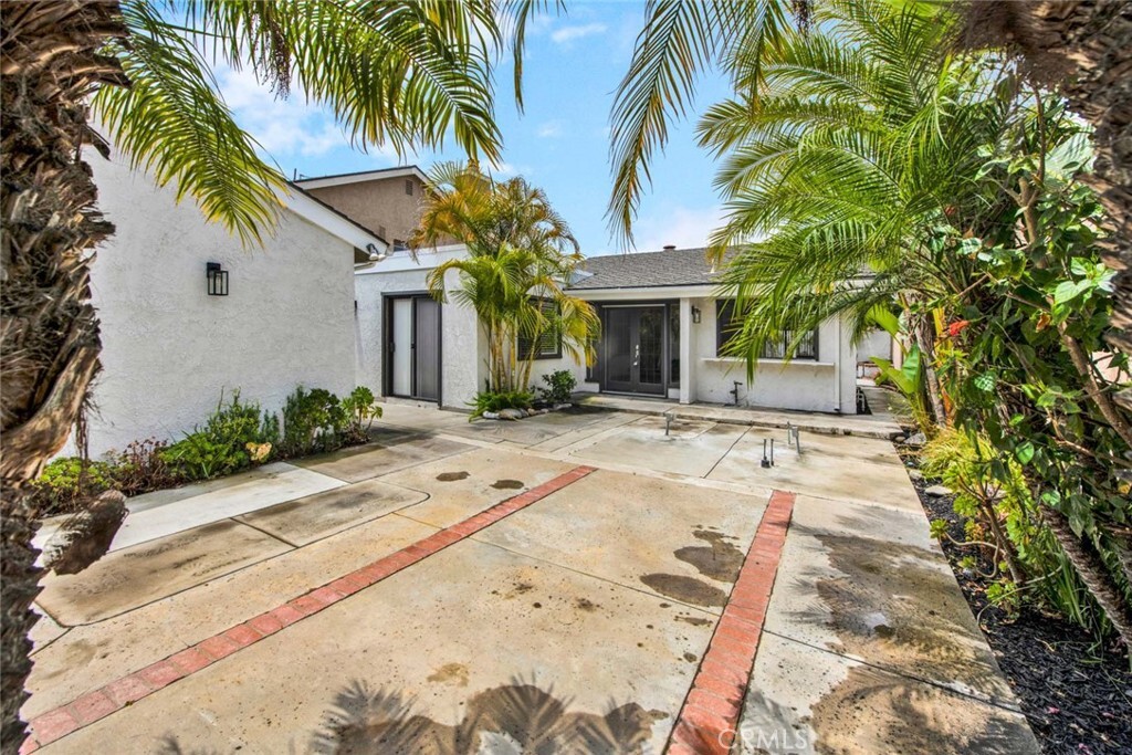 Property Photo: 28141 Teton Court CA 92677