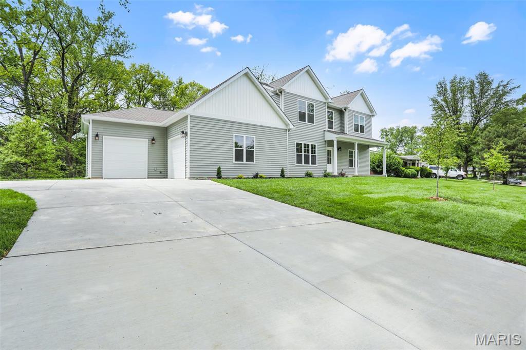 Property Photo: 683 Bellerive Estates Drive MO 63141