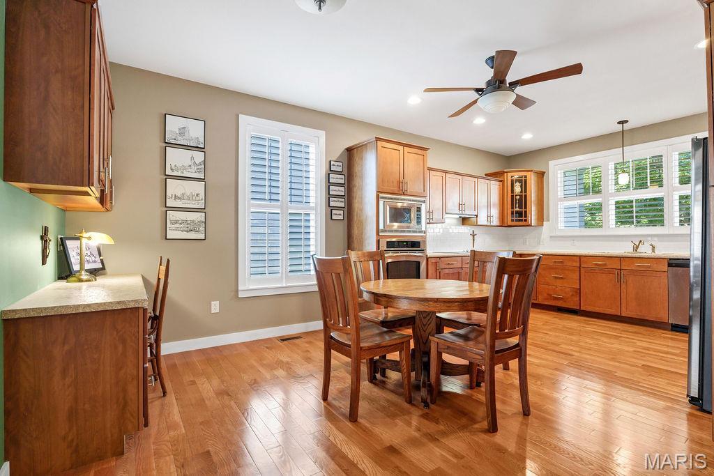 Property Photo: 468 N Clay Avenue MO 63122