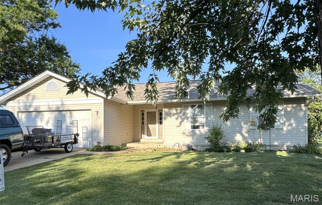 Property Photo:  16 S Lang Drive  MO 63366 