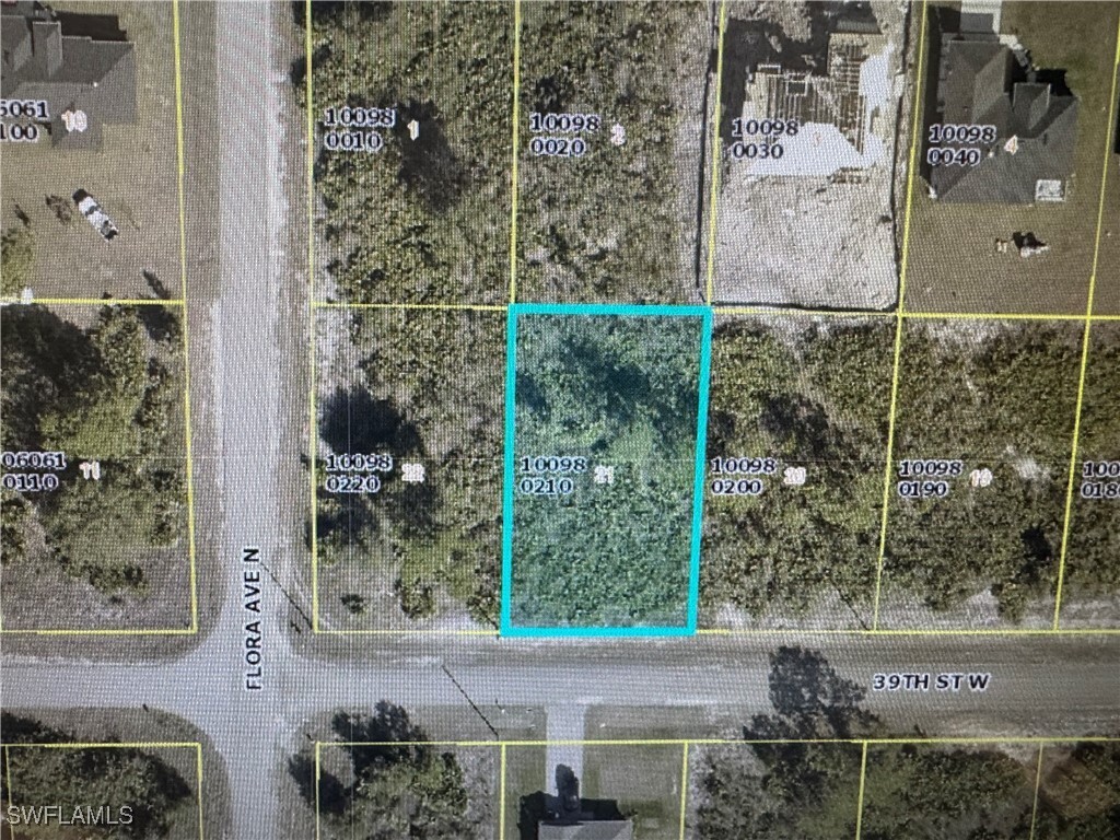 Property Photo: 2618 39th Street W FL 33971