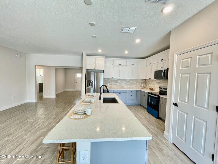 Property Photo:  16521 SW 31st Terrace  FL 34473 